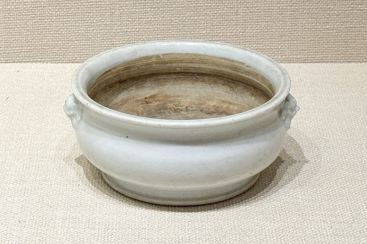 White Porcelain Incense Holder