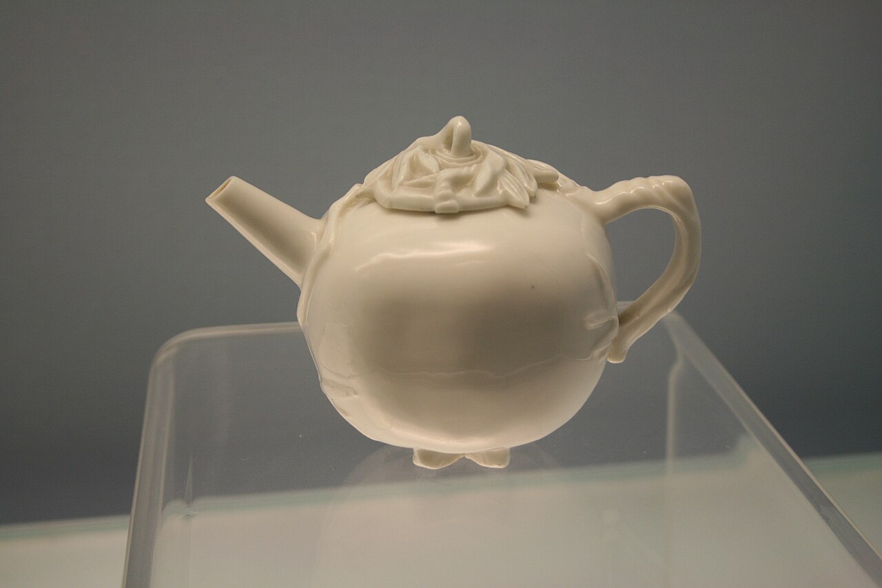 White Porcelain Ewer with Sculpted Lid